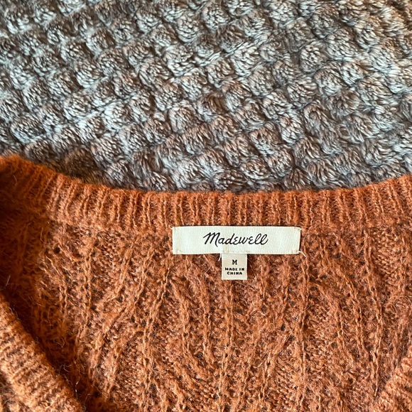 Madewell V-neck Sweater - Picture 2 of 4